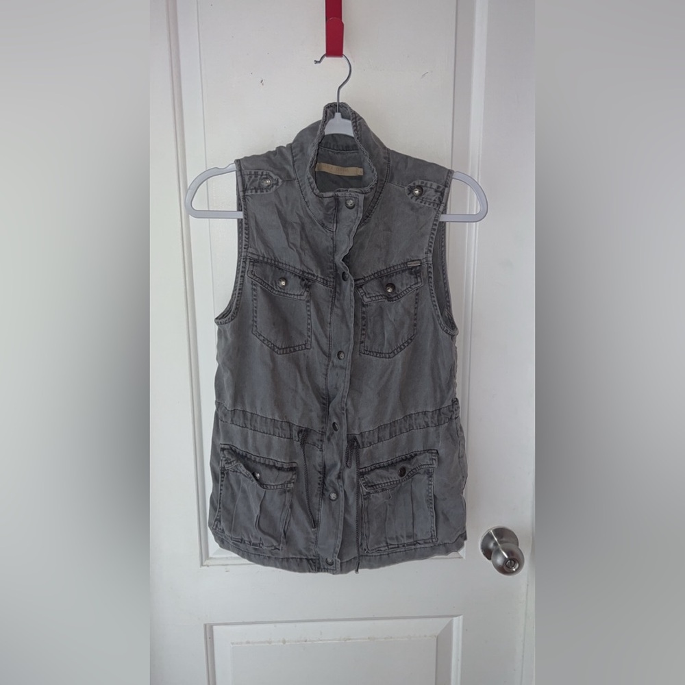 Max Jeans • Grey Cargo Vest